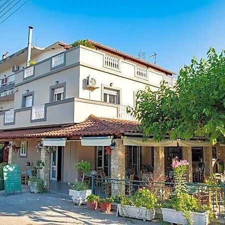酒店 Katakolo Near Olympia 3*